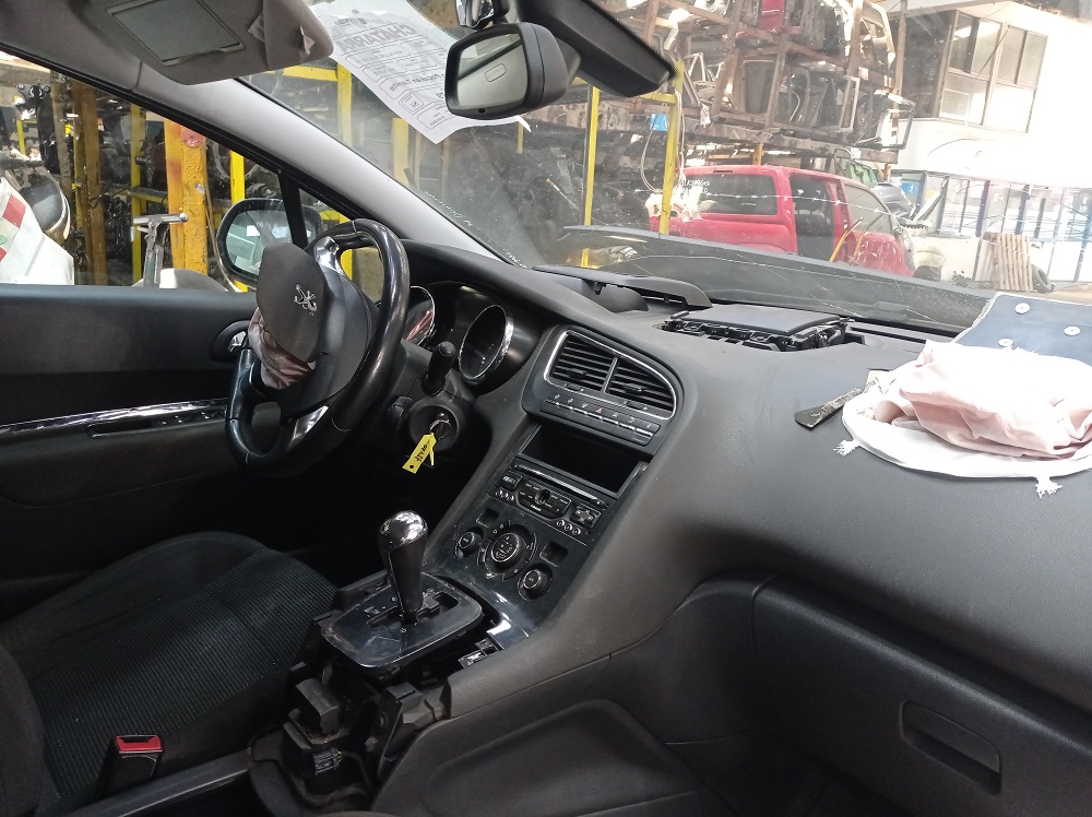  Peugeot 5008 2013    EN DESARME